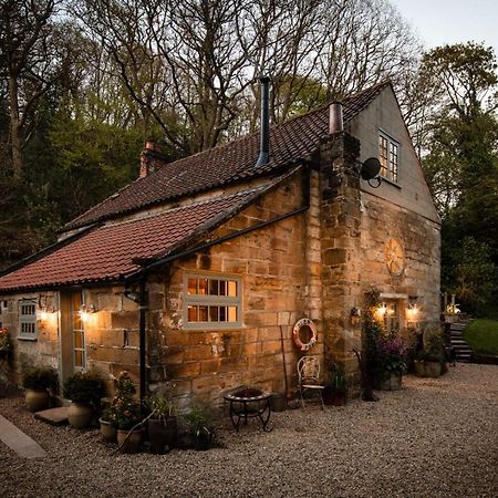 Villa Larpool Mill Whitby Exterior foto
