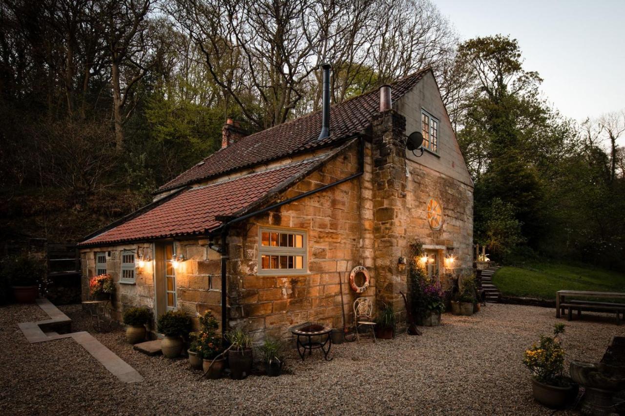 Villa Larpool Mill Whitby Exterior foto